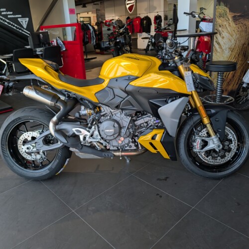 2026 Ducati Streetfighter V2S thumb 3