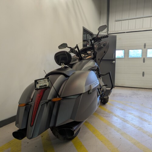 2016 Victory Magnum X1 - Stealth Gray thumb 1