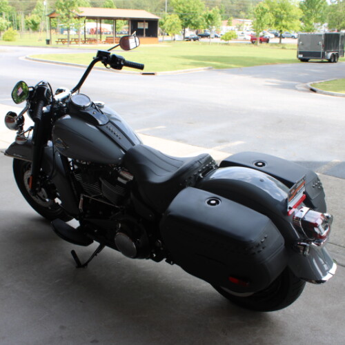 2026 Harley-Davidson® Heritage Classic Dark Billiard Gray Black Solo Cast Wheels thumb 0