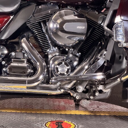 FLHTK 2014 Electra Glide® Ultra Limited thumb 2