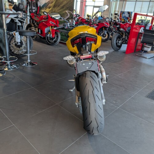 2026 Ducati Streetfighter V2S thumb 1