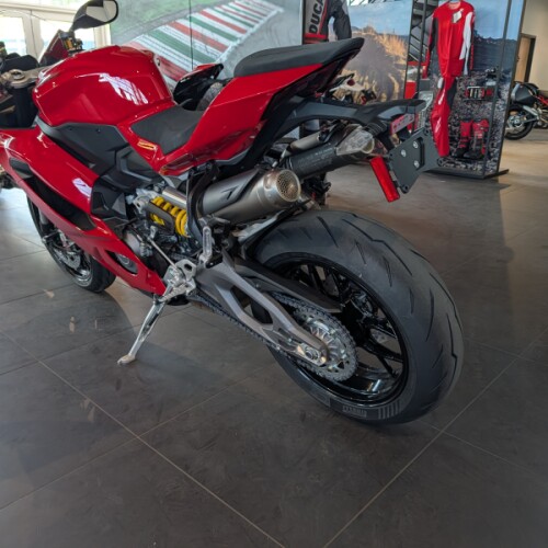 2026 Ducati Panigale V2 thumb 0