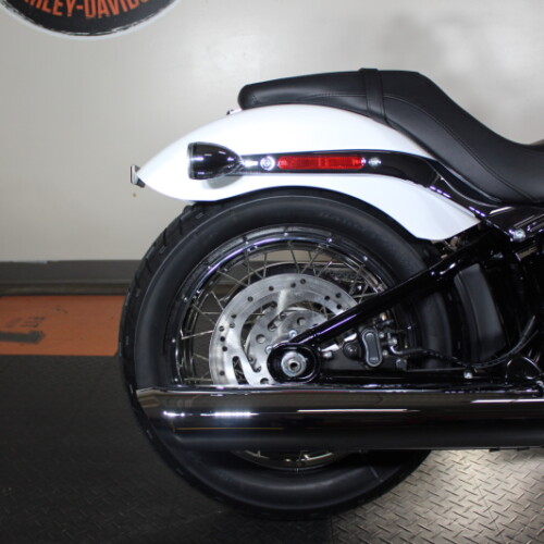 2026 Super Glide® FXD  thumb 3