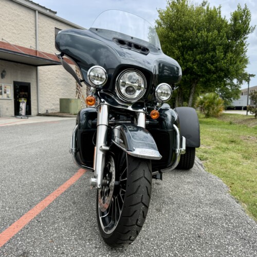 2025 Harley-Davidson Tri Glide Ultra FLHTCUTG  thumb 2
