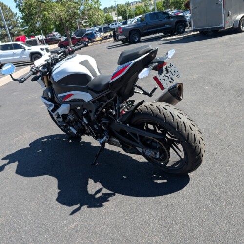 BMW 2025 S1000R thumb 0