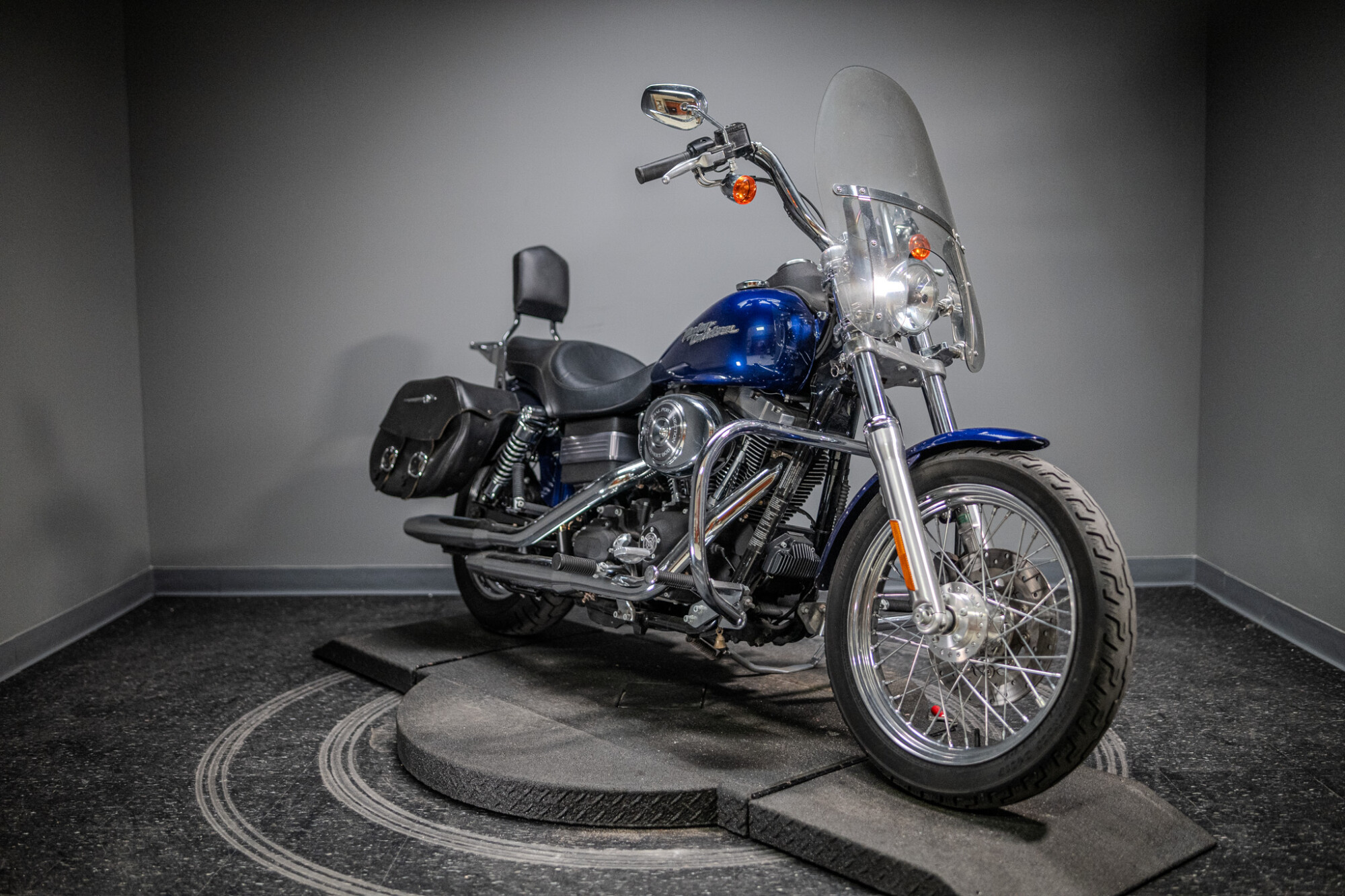 2006 Street Bob® (FXDBI)