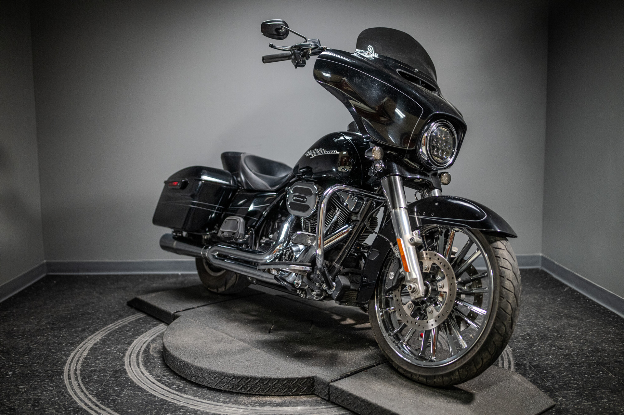 2015 Street Glide® Special (FLHXS)