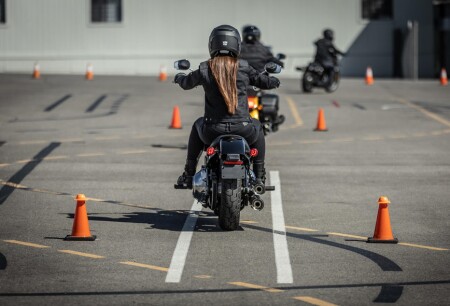 A Beginner's Guide to Riding Motorcycles