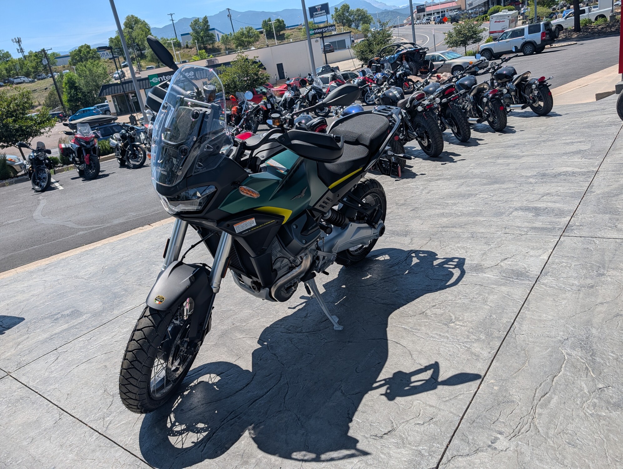 2027 Moto Guzzi Stelvio, photo 7
