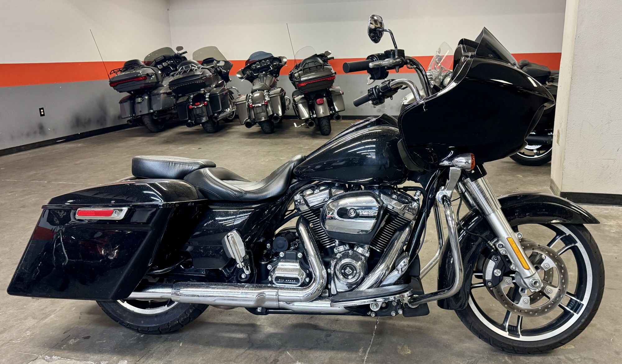 FLTRXS 2017 Road Glide® Special