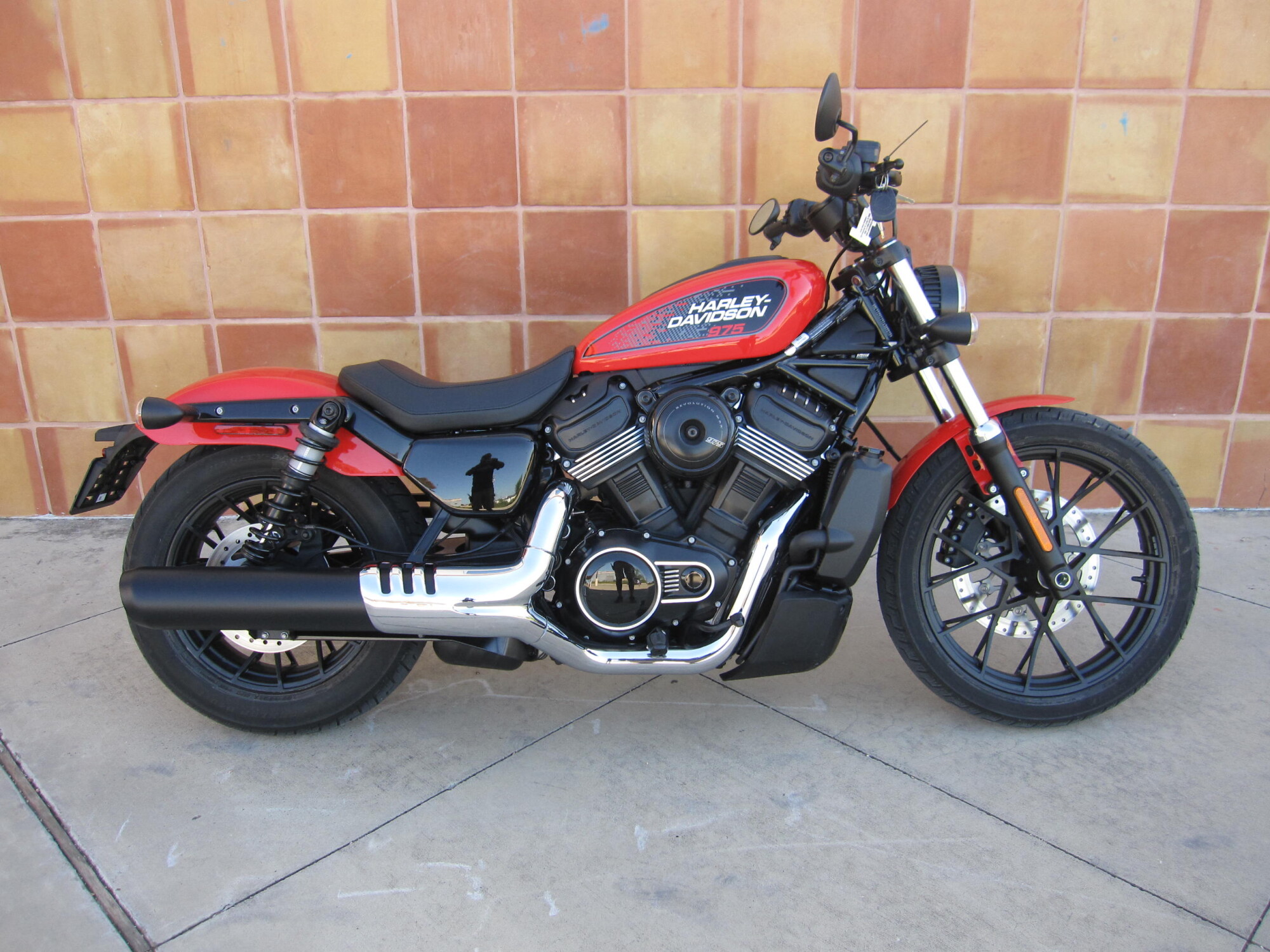 2026 Harley-Davidson® Nightster® Blood Orange Black Trim