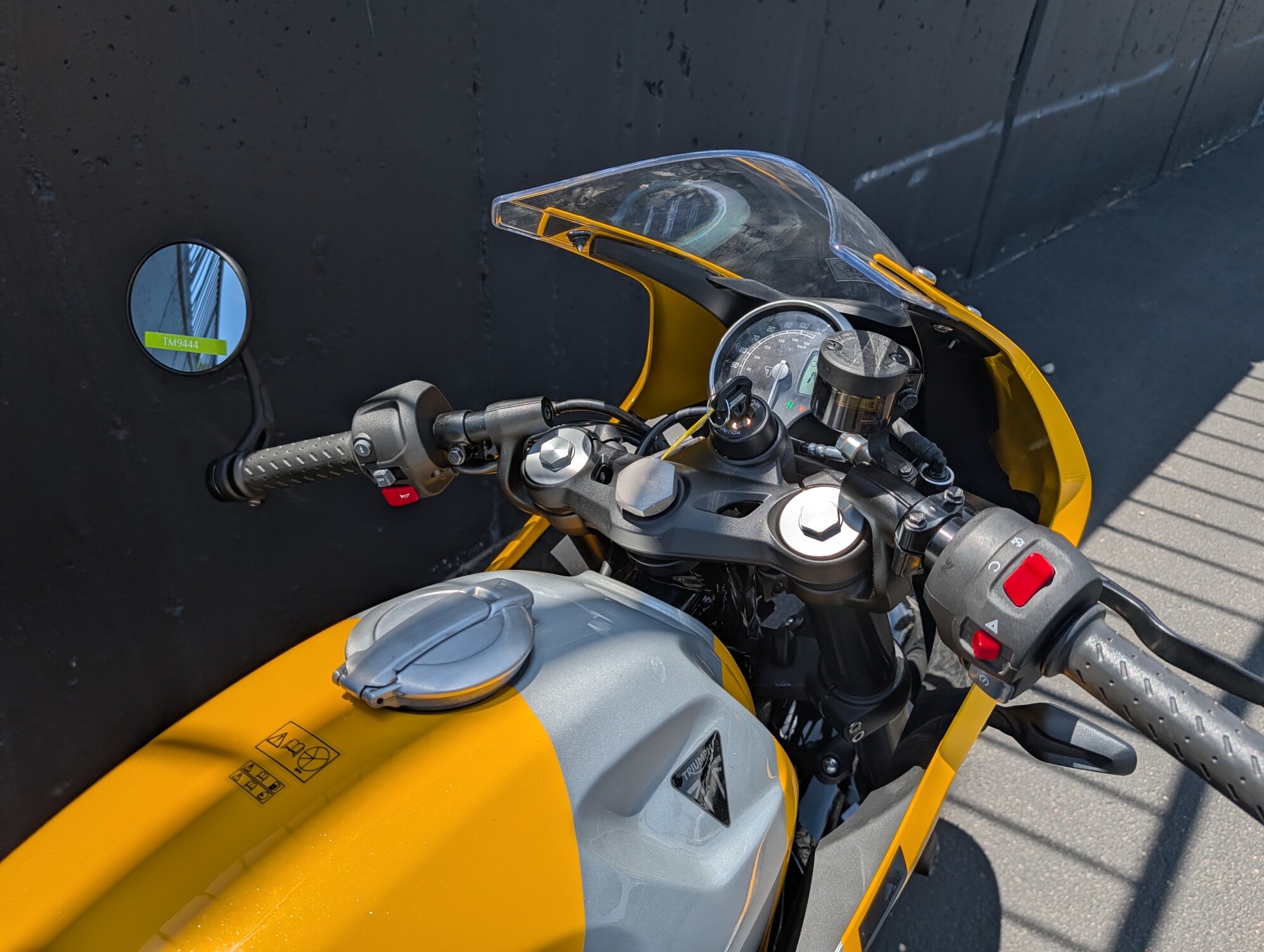 2026 Triumph Thruxton 400, photo 12