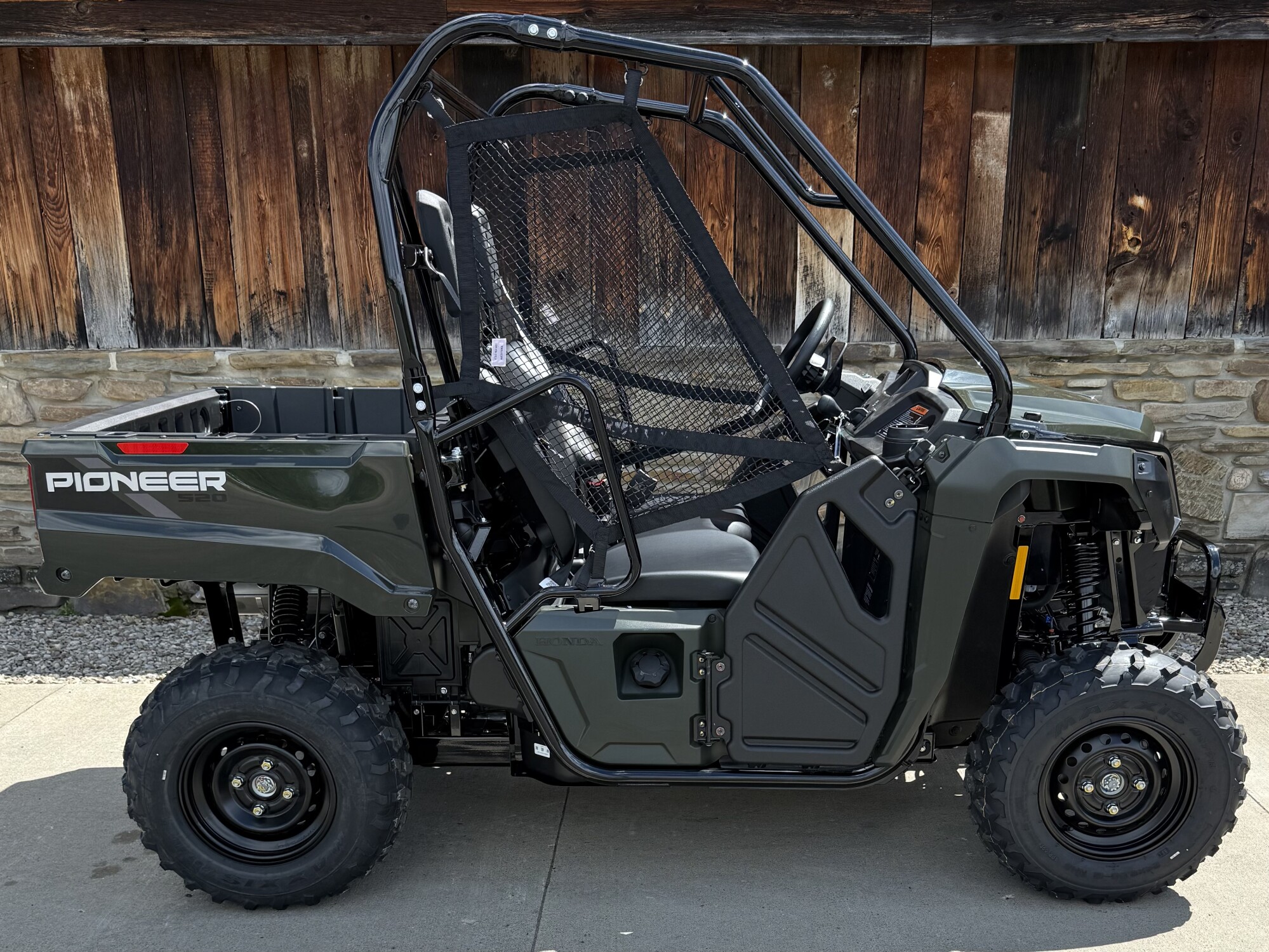 2026 Honda Pioneer 520 Black Forest Green
