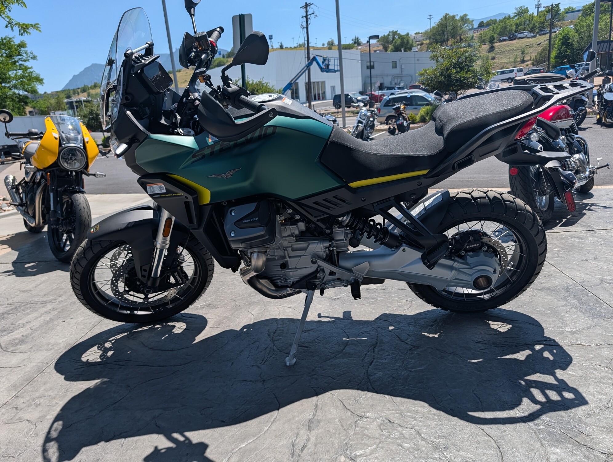 2027 Moto Guzzi Stelvio, photo 6