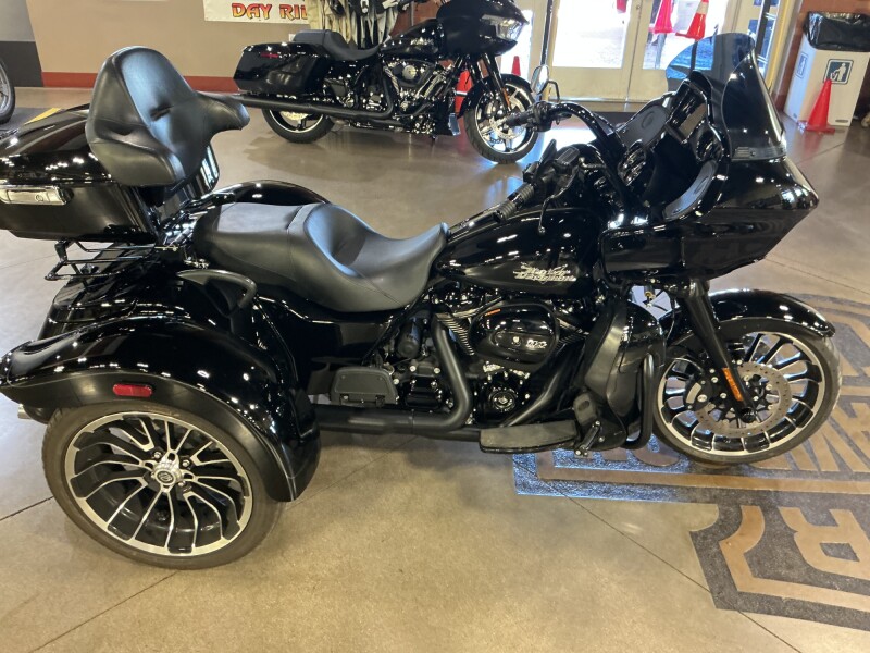 FLTRT 2023 Road Glide® 3