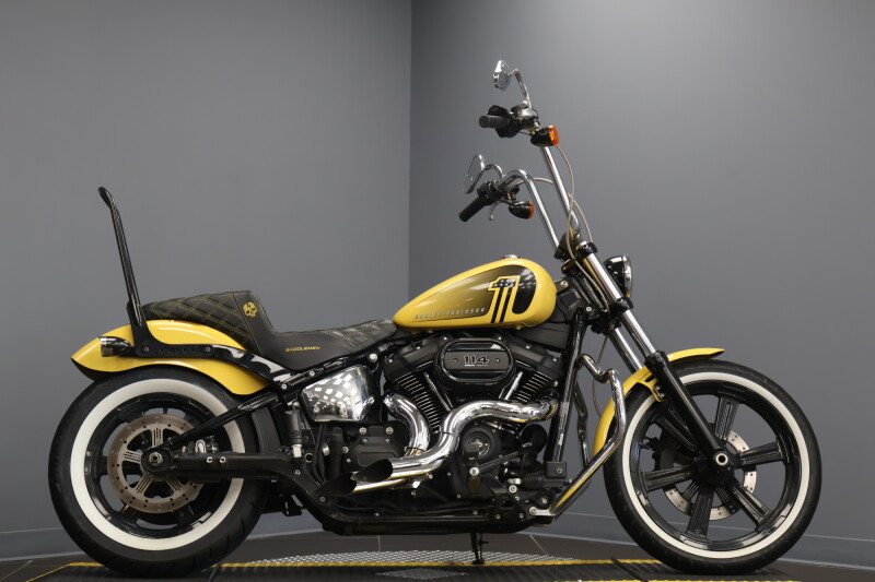 2023 Harley-Davidson® Street Bob® 114 Industrial Yellow