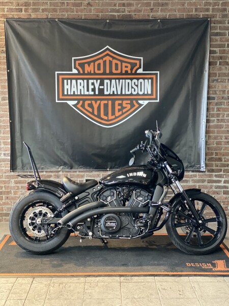 2022 Indian Motorcycle Scout® Rogue Black Metallic