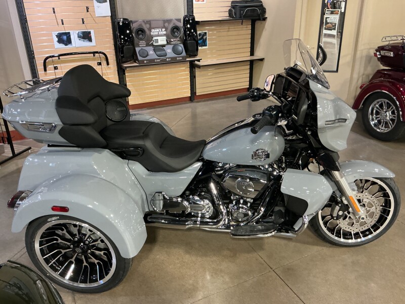FLHLT 2026 Street Glide 3 Limited