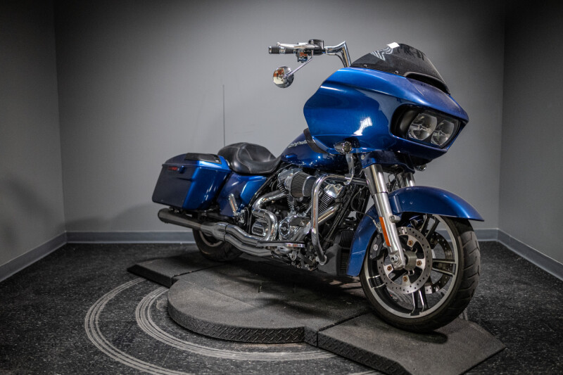 2017 Road Glide® Special (FLTRXS)