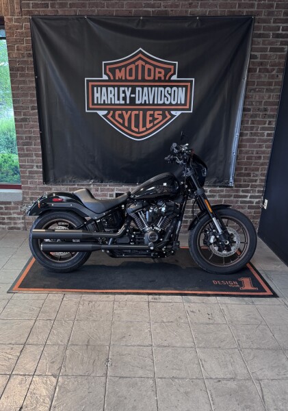 2022 Harley-Davidson® Low Rider® S Vivid Black