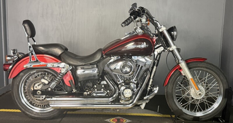 2012  Super Glide® Custom