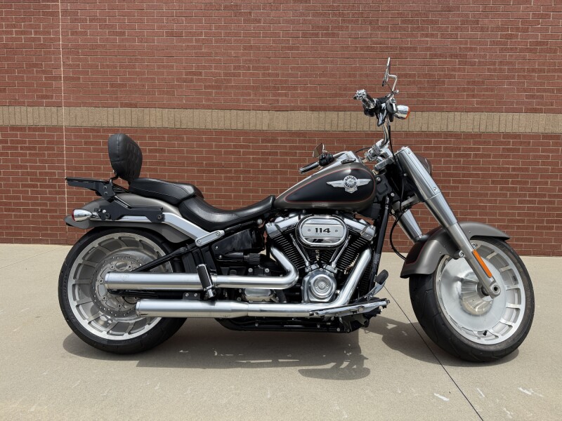 2019 Harley-Davidson® Fat Boy® 114 Industrial Gray Denim/Black Denim