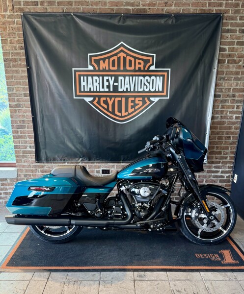 2026 Harley-Davidson® Street Glide® Teal Thunder / Vivid Black Black Trim