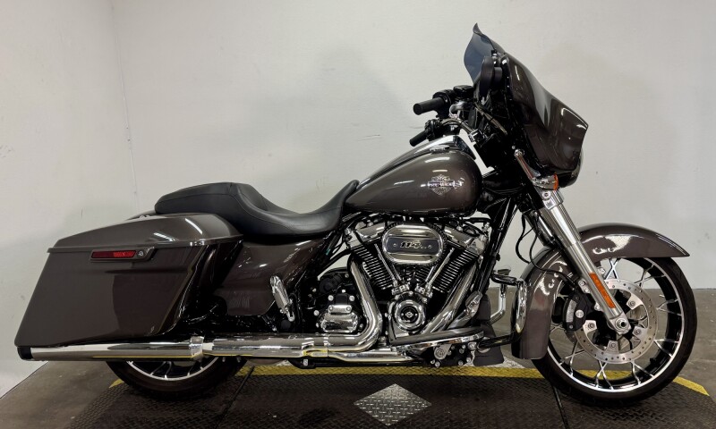 FLHXS 2023 Street Glide® Special