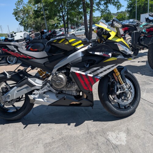  2027 Aprilia RS 660 thumb 3