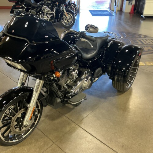 FLTRT 2025 Road Glide® 3 thumb 0