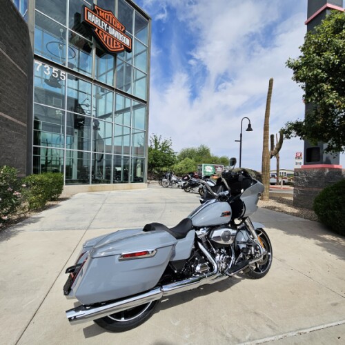 FLTRX 2026 Road Glide® Solo thumb 1