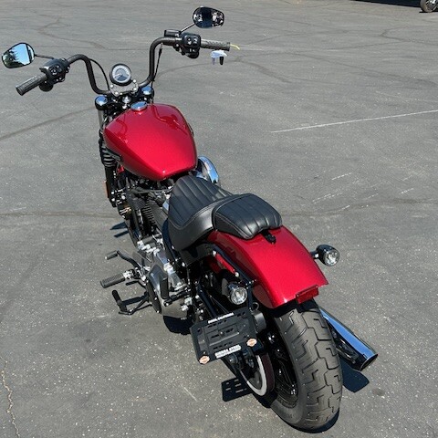 FXBB 2026 Street Bob® thumb 3
