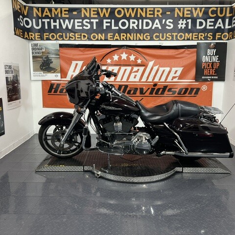 FLHXS 2014 Street Glide® Special thumb 3