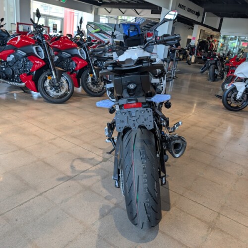 2026 BMW S1000XR thumb 1