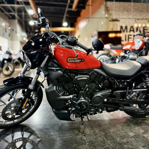 2026 Harley-Davidson® Nightster® Special Blood Orange Black Trim thumb 2