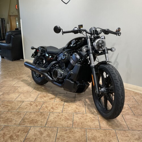 2026 Harley-Davidson® RH975 Nightster® Vivid Black Black Trim thumb 1