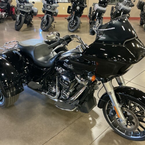 FLTRT 2025 Road Glide® 3 thumb 3