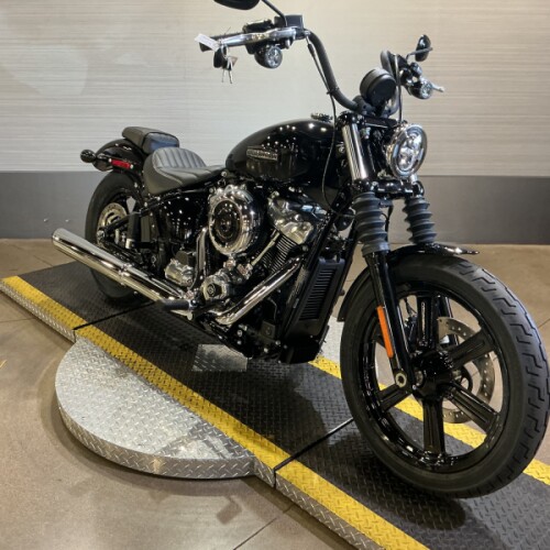 FXBB 2026 Street Bob® thumb 3