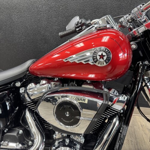 2026 Harley-Davidson® Fat Boy® thumb 3
