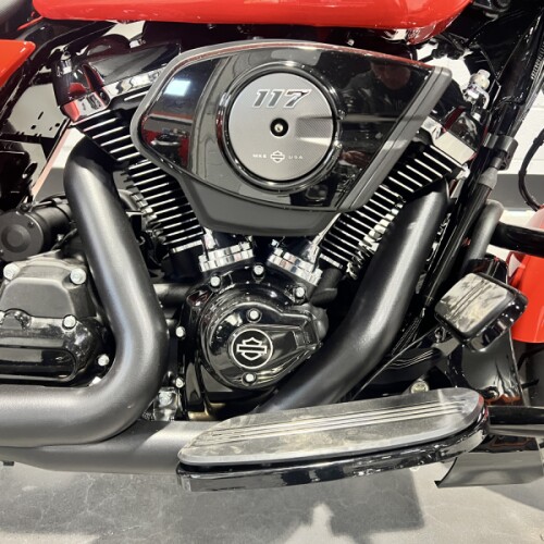 2026 Harley-Davidson® Street Glide® Blood Orange FLHX thumb 0
