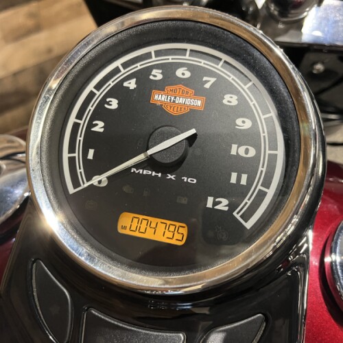 2014 Harley-Davidson® Softail Slim® Mysterious Red Sunglo FLS103 thumb 3