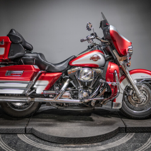 2005 Electra Glide® Ultra Classic® (FLHTCUI) thumb 2