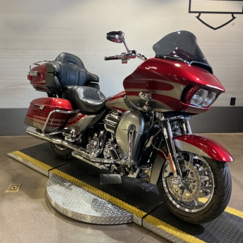FLTRUSE 2016 CVO™ Road Glide® Ultra thumb 3