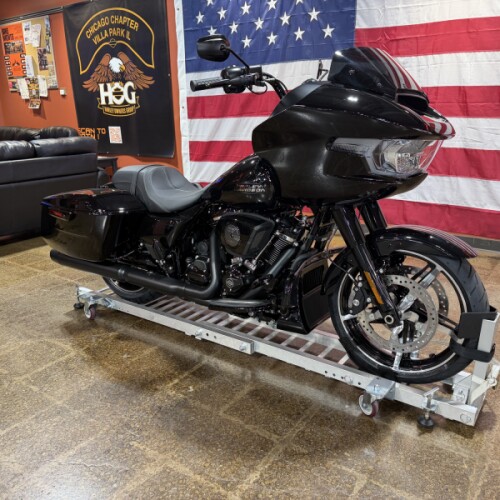 FLTRX 2026 Road Glide® thumb 2