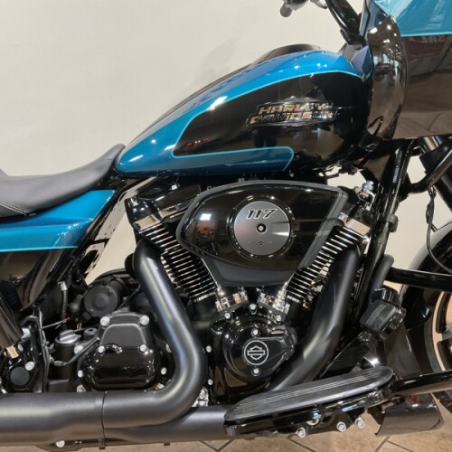 2026 Harley-Davidson® FLTRX Road Glide® Teal Thunder / Vivid Black Black Trim thumb 3