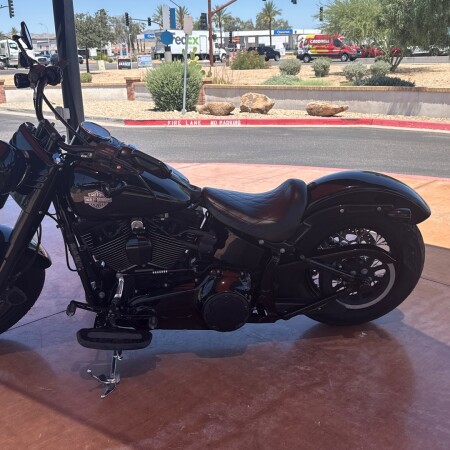 FLSS 2016 Softail Slim® S thumb 2