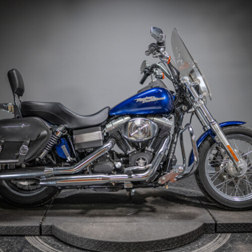 2006 Street Bob® (FXDBI) thumb 2