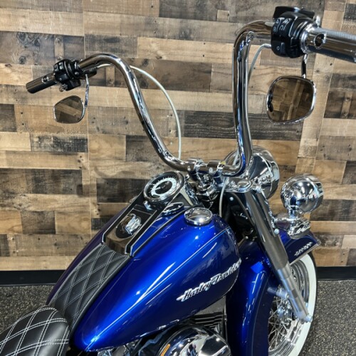 2017 Harley-Davidson® Softail® Deluxe Superior Blue FLSTN thumb 0