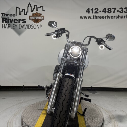 2026 Harley-Davidson® Super Glide® White Onyx Pearl 390/2500 thumb 1