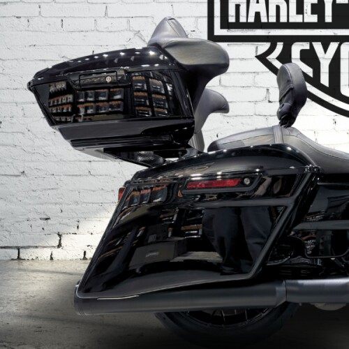 2023 Harley-Davidson® Street Glide™ Special Vivid Black thumb 0